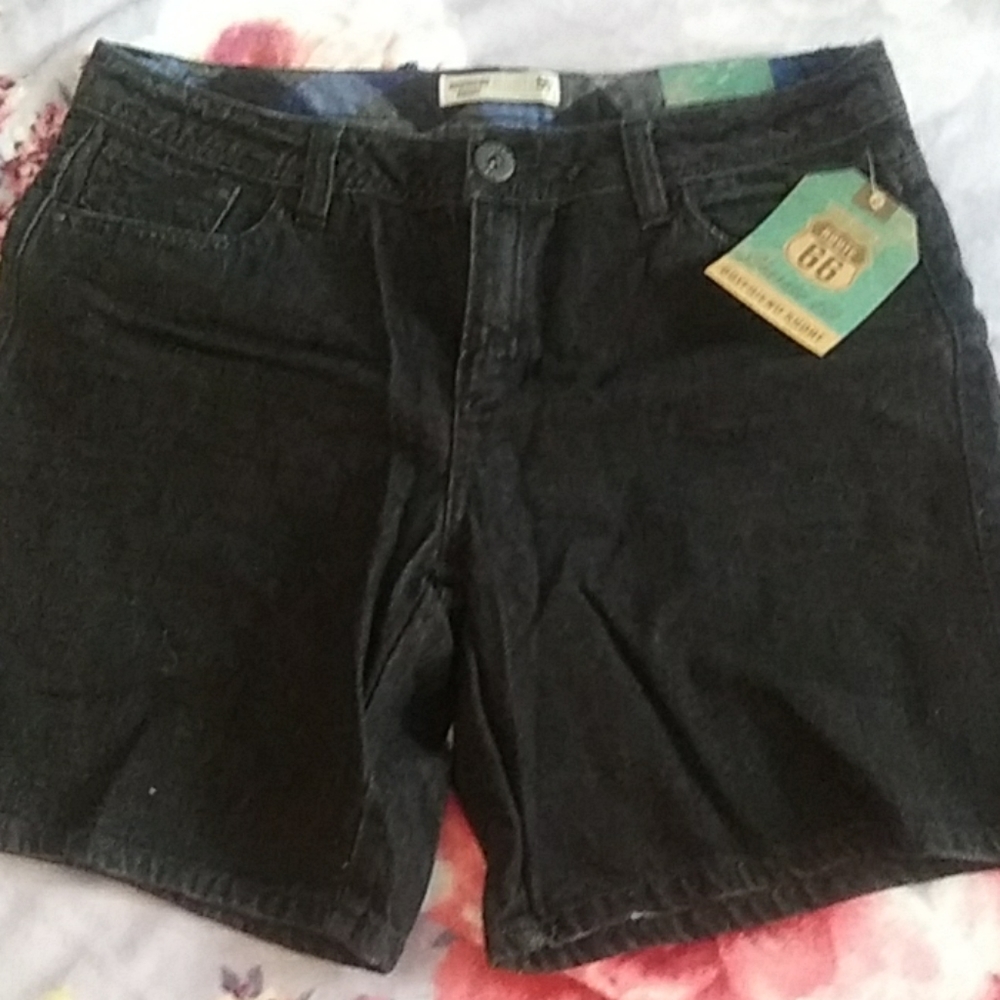 Ladies. Black denim shorts. Route 66. Size 8